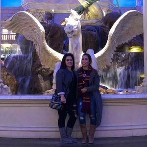 Meet your Posher, Tania